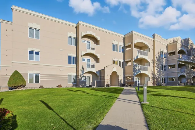 $320,000 | 2501 30th Avenue South, Unit 109, Fargo, ND 58103