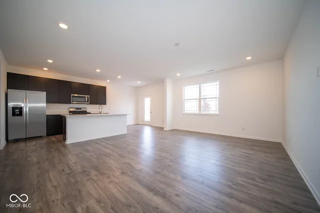 $289,900 | 6219 Wasco Drive, Whitestown, IN 46075