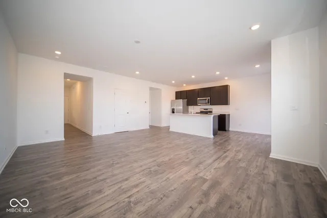 $289,900 | 6219 Wasco Drive, Whitestown, IN 46075