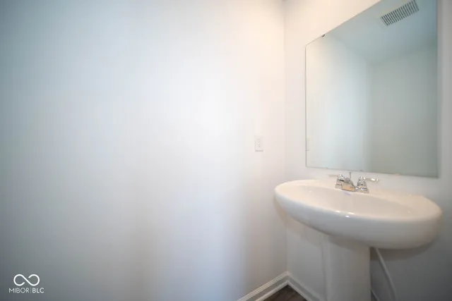 $289,900 | 6219 Wasco Drive, Whitestown, IN 46075