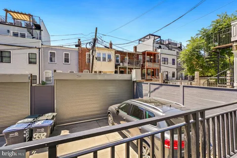 $1,095,000 | 558 Harvard Street Northwest, Unit B, Washington, DC 20059