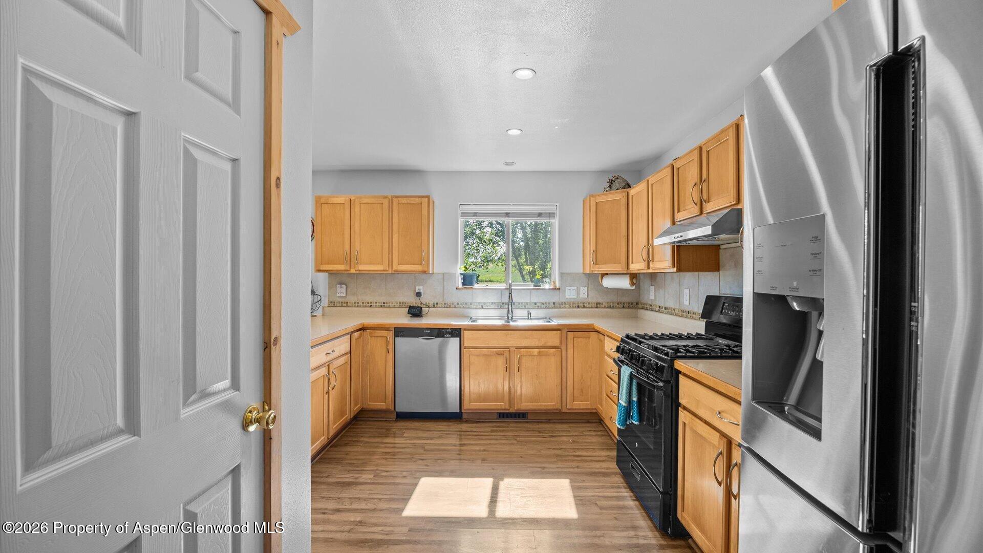 1482 Graham Court Rifle, CO 81650 - Photo 12 of 26 12-1482 Graham Court-12