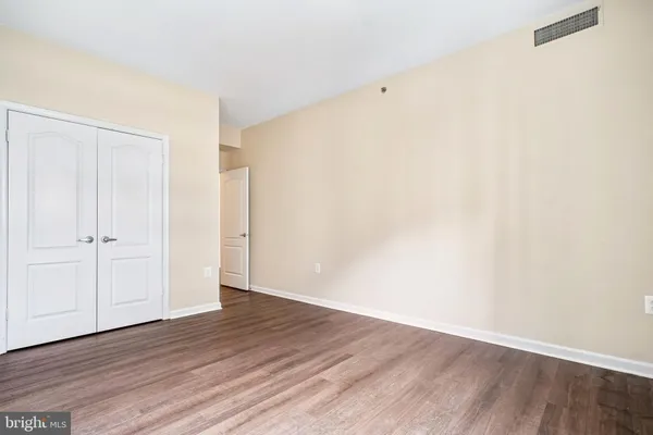 $3,500 | 1211 South Eads Street, Unit 602, Arlington, VA 22202