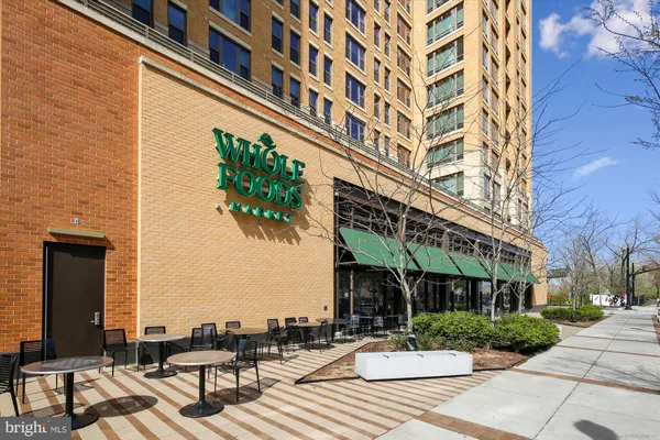 $3,500 | 1211 South Eads Street, Unit 602, Arlington, VA 22202