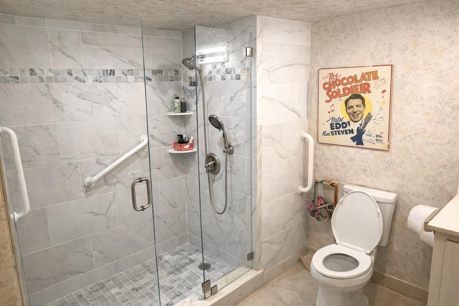 8305 Casa Del Lago, Unit E Boca Raton, FL 33433 - Photo 13 of 20 upgraded bath