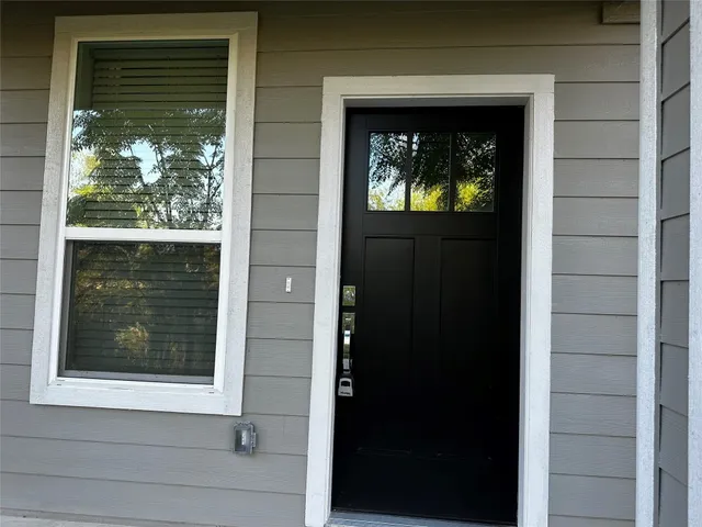 $2,300 | 1711 Tun Tavern Trail, Unit 36, Austin, TX 78754