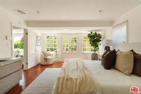 $3,895,000 | 251 Tavistock Avenue, Los Angeles, CA 90049