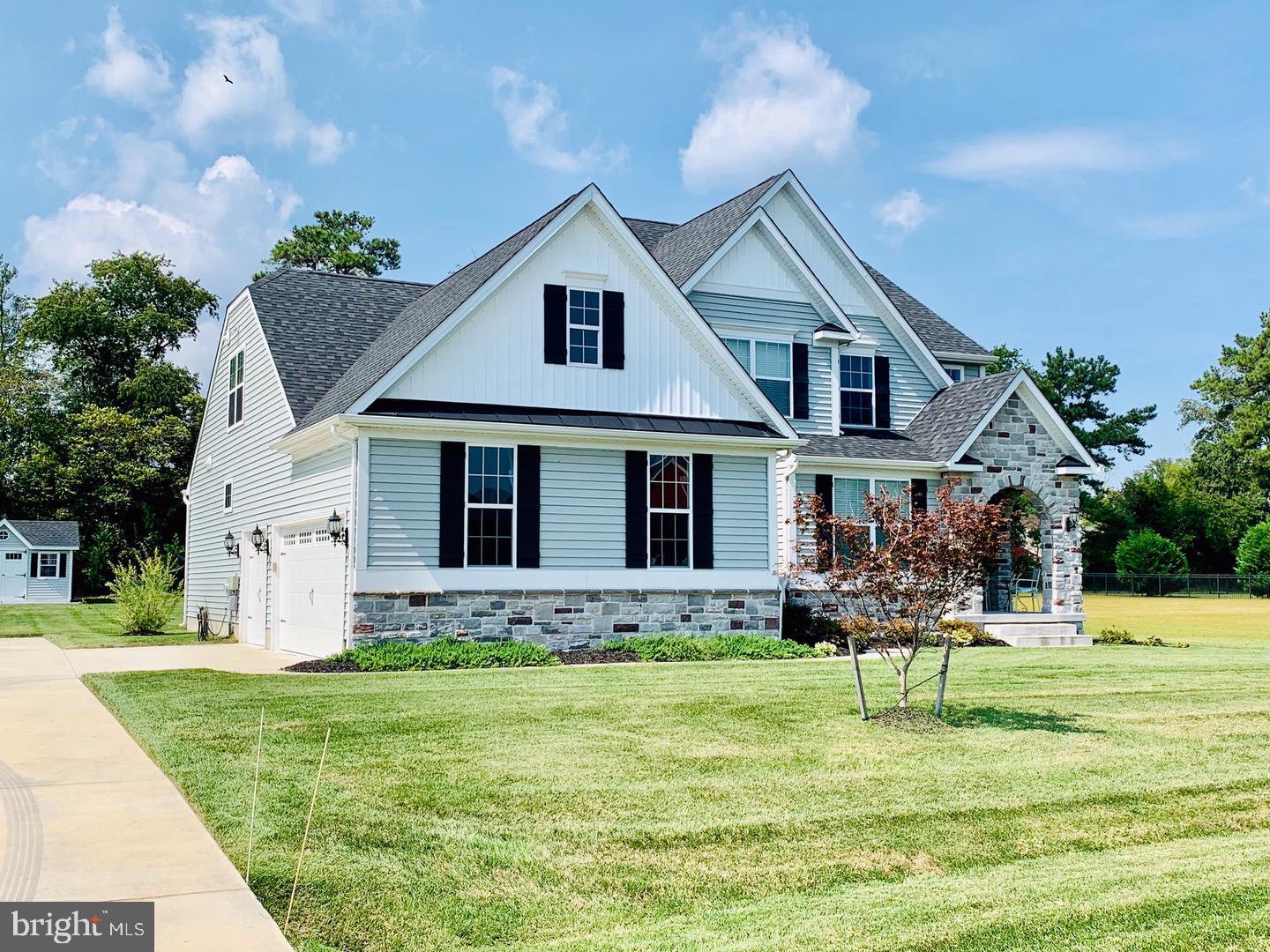 Showing a 3 car garage