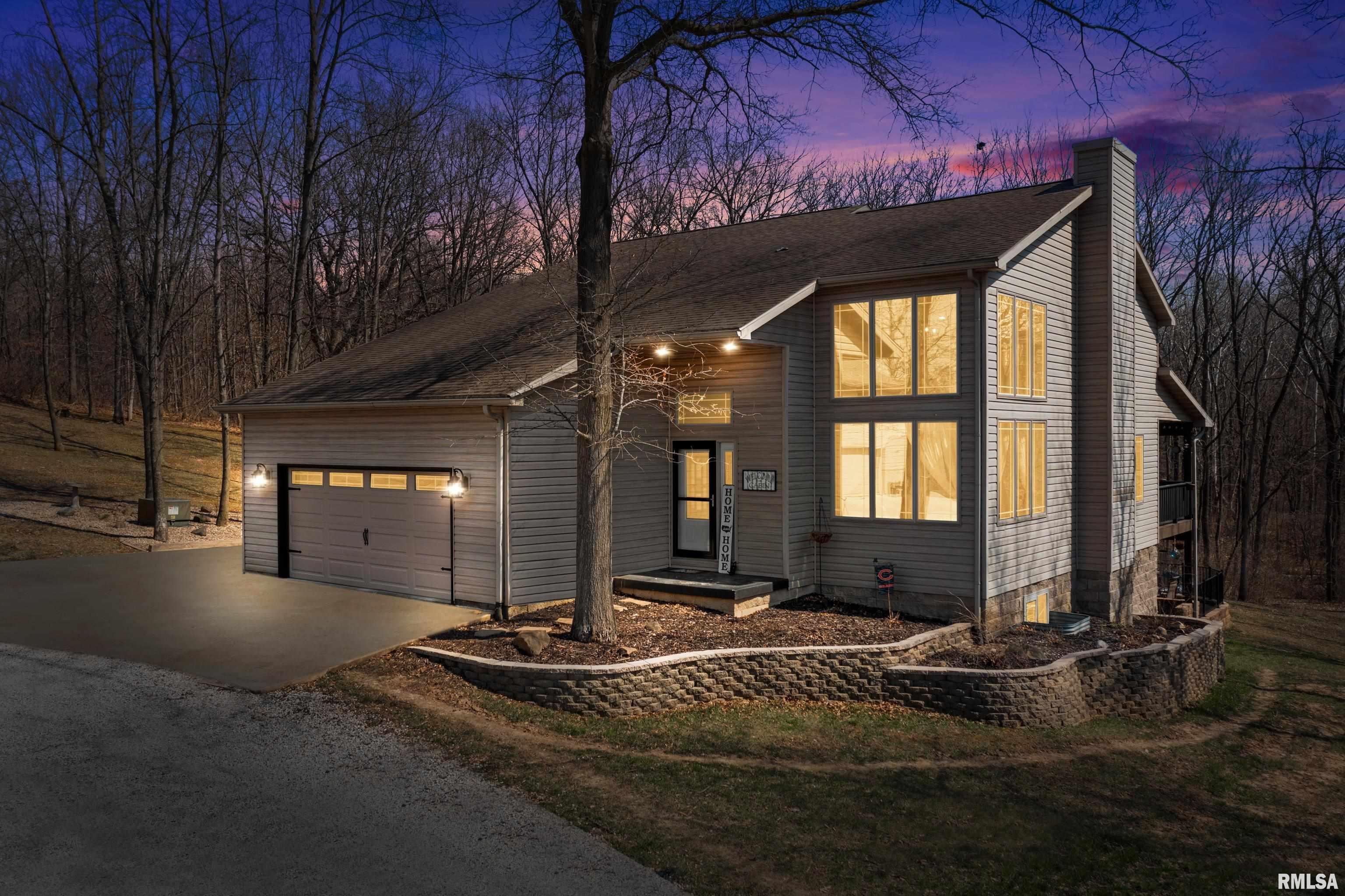 17980 Red Shale Hill Road Pekin, IL 61554 - Photo 1 of 61
