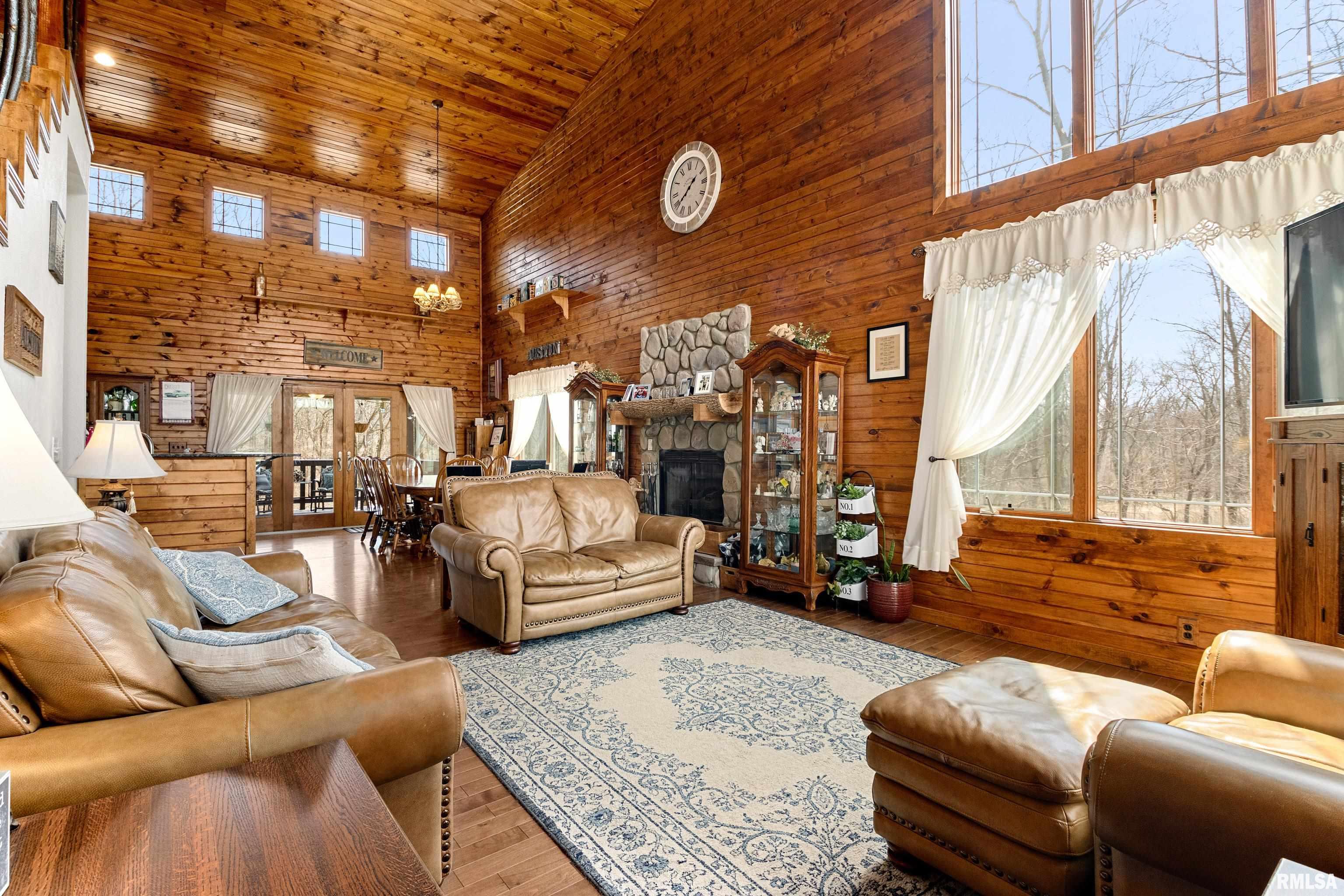 17980 Red Shale Hill Road Pekin, IL 61554 - Photo 14 of 61