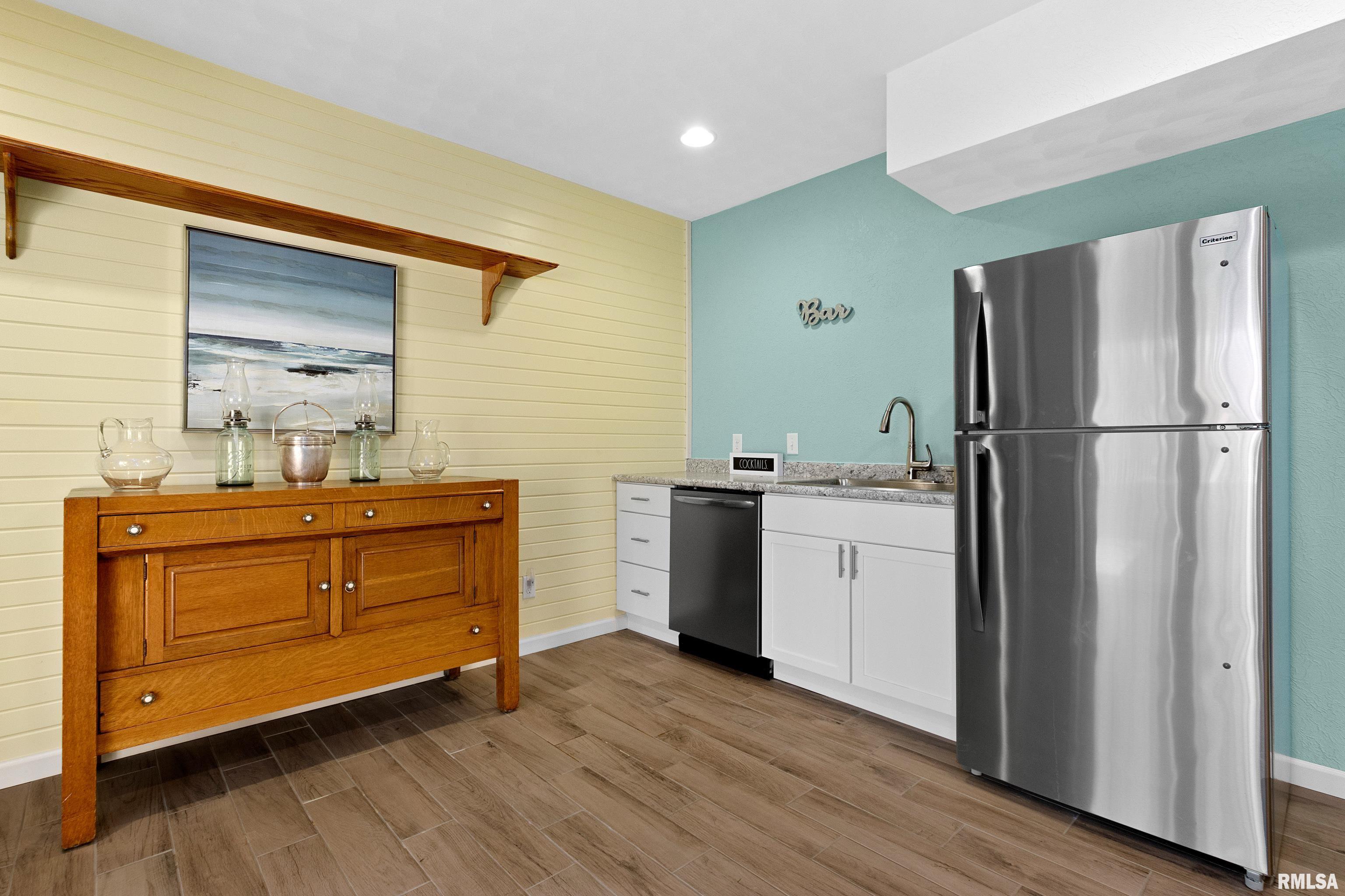 17980 Red Shale Hill Road Pekin, IL 61554 - Photo 40 of 61