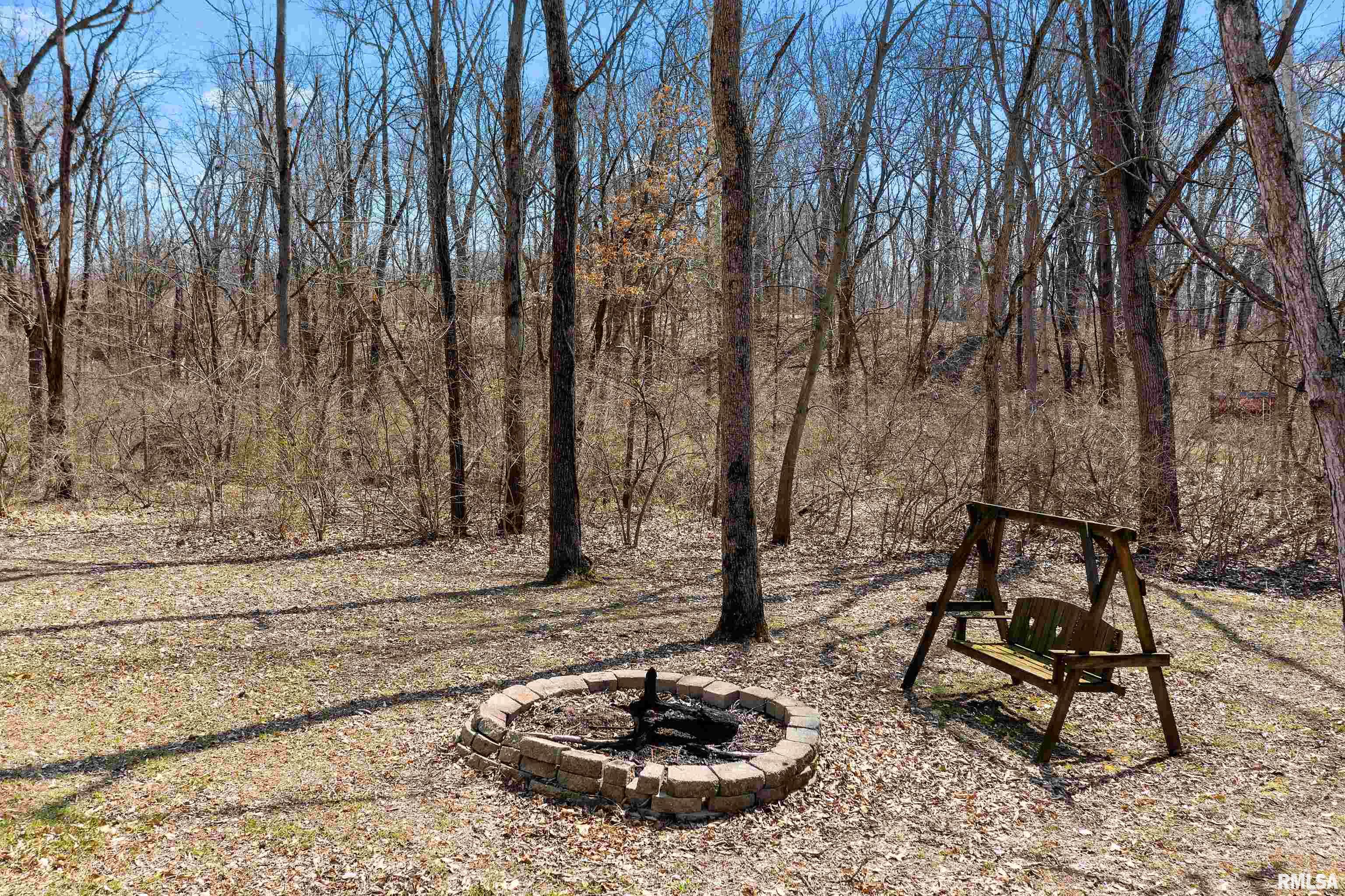 17980 Red Shale Hill Road Pekin, IL 61554 - Photo 57 of 61