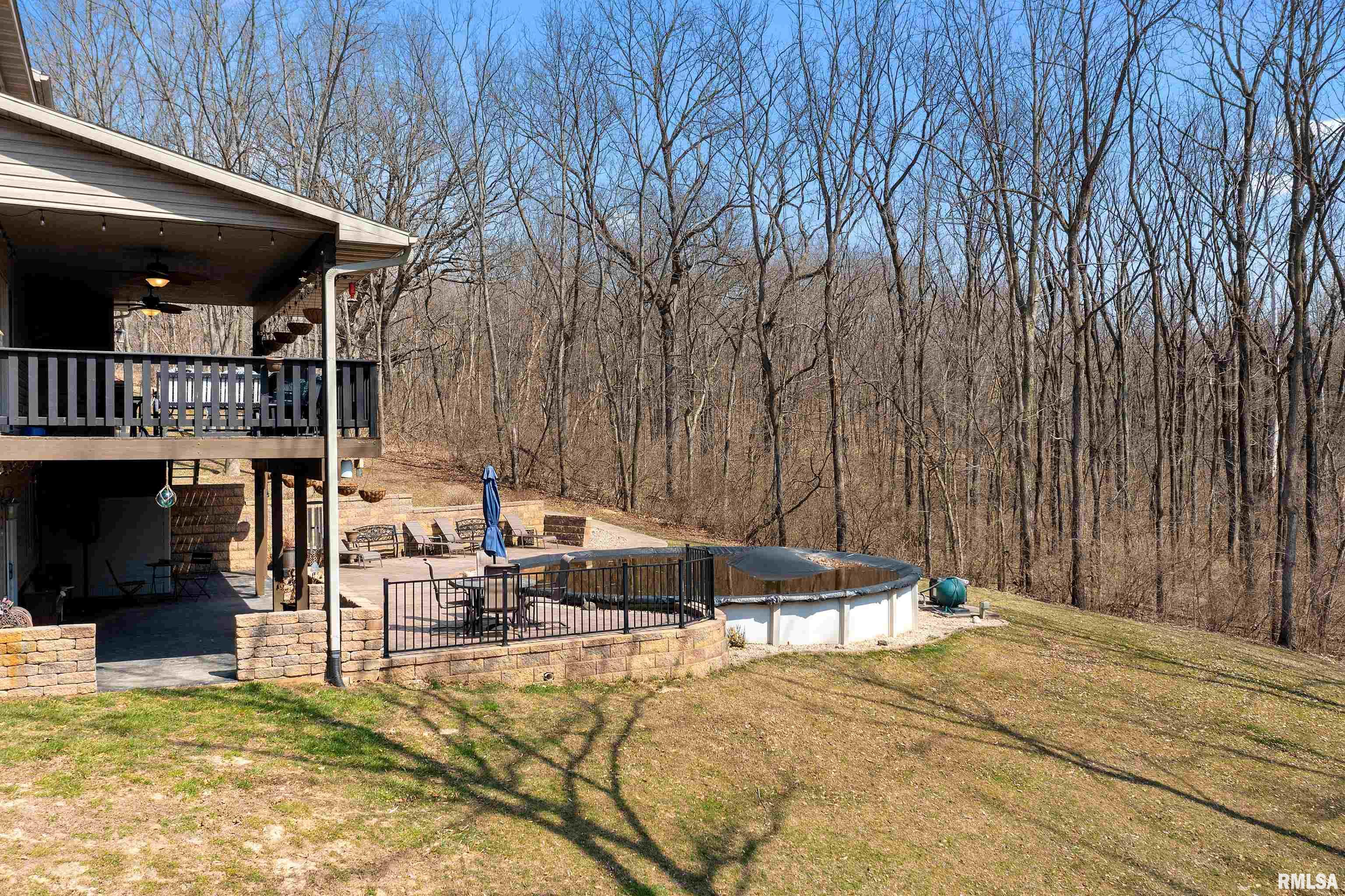 17980 Red Shale Hill Road Pekin, IL 61554 - Photo 58 of 61