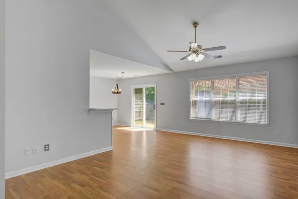 $2,195 | 5328 Tidewater Drive, North Charleston, SC 29420