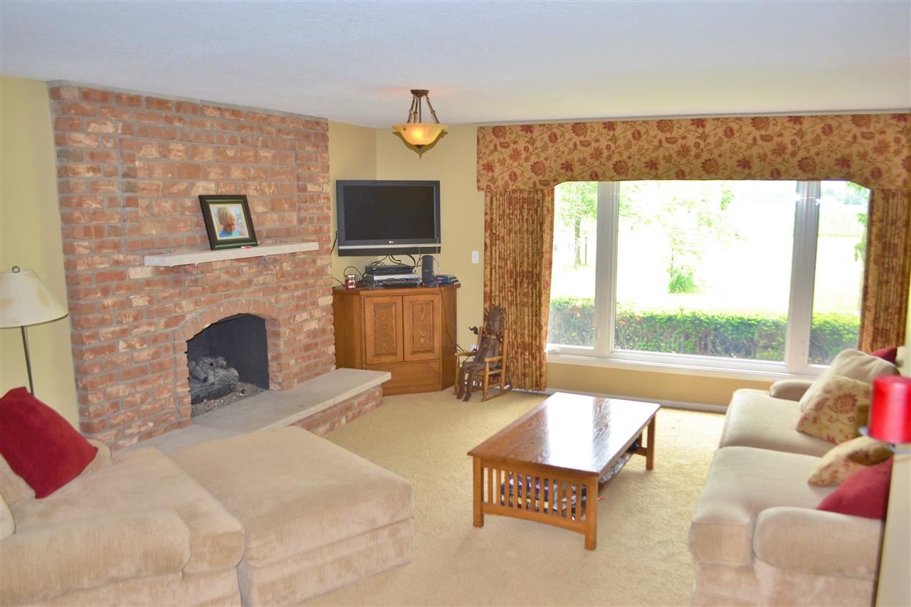 9313 Yellow River Road Fort Wayne, IN 46818 - Photo 11 of 27