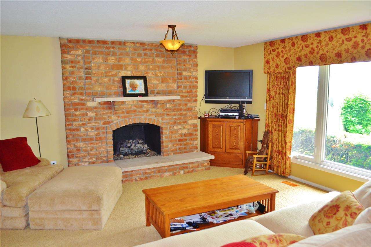 9313 Yellow River Road Fort Wayne, IN 46818 - Photo 12 of 27
