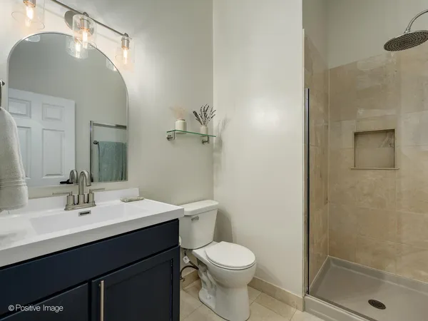 $725,000 | 1412 North Hoyne Avenue, Unit 1C, Chicago, IL 60622