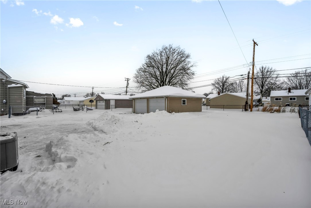 30051 Forestgrove Road Willowick, OH 44095 - Photo 43 of 47
