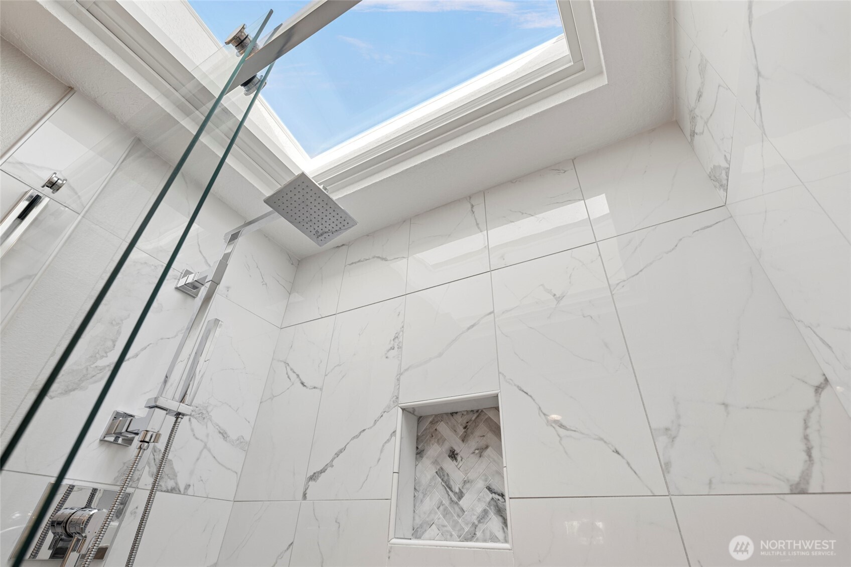 2610 East Section Street, Unit 12 Mount Vernon, WA 98274 - Photo 24 of 39 a view of small space