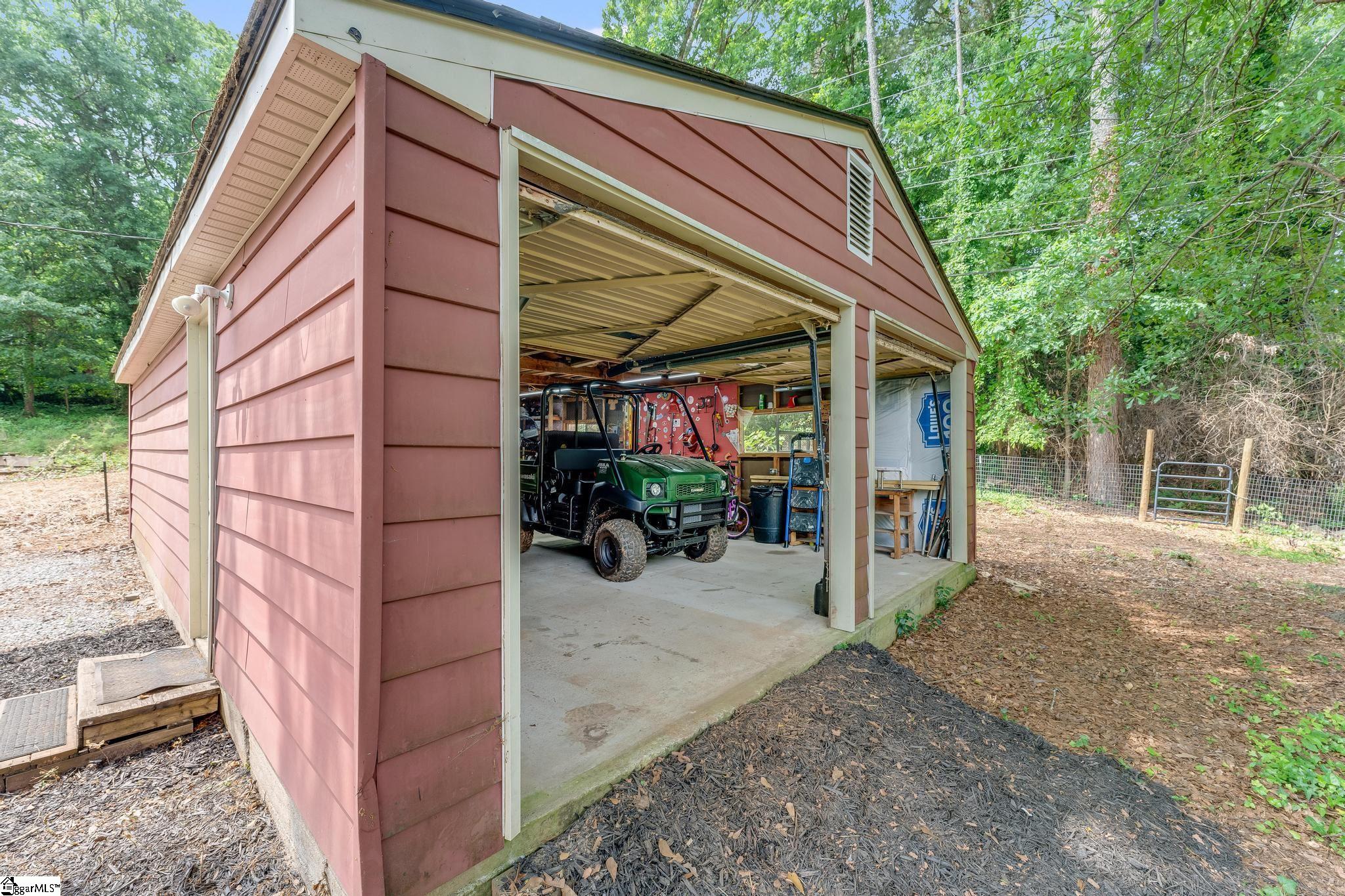2605 Millgate Road Anderson, SC 29621 - Photo 23 of 32