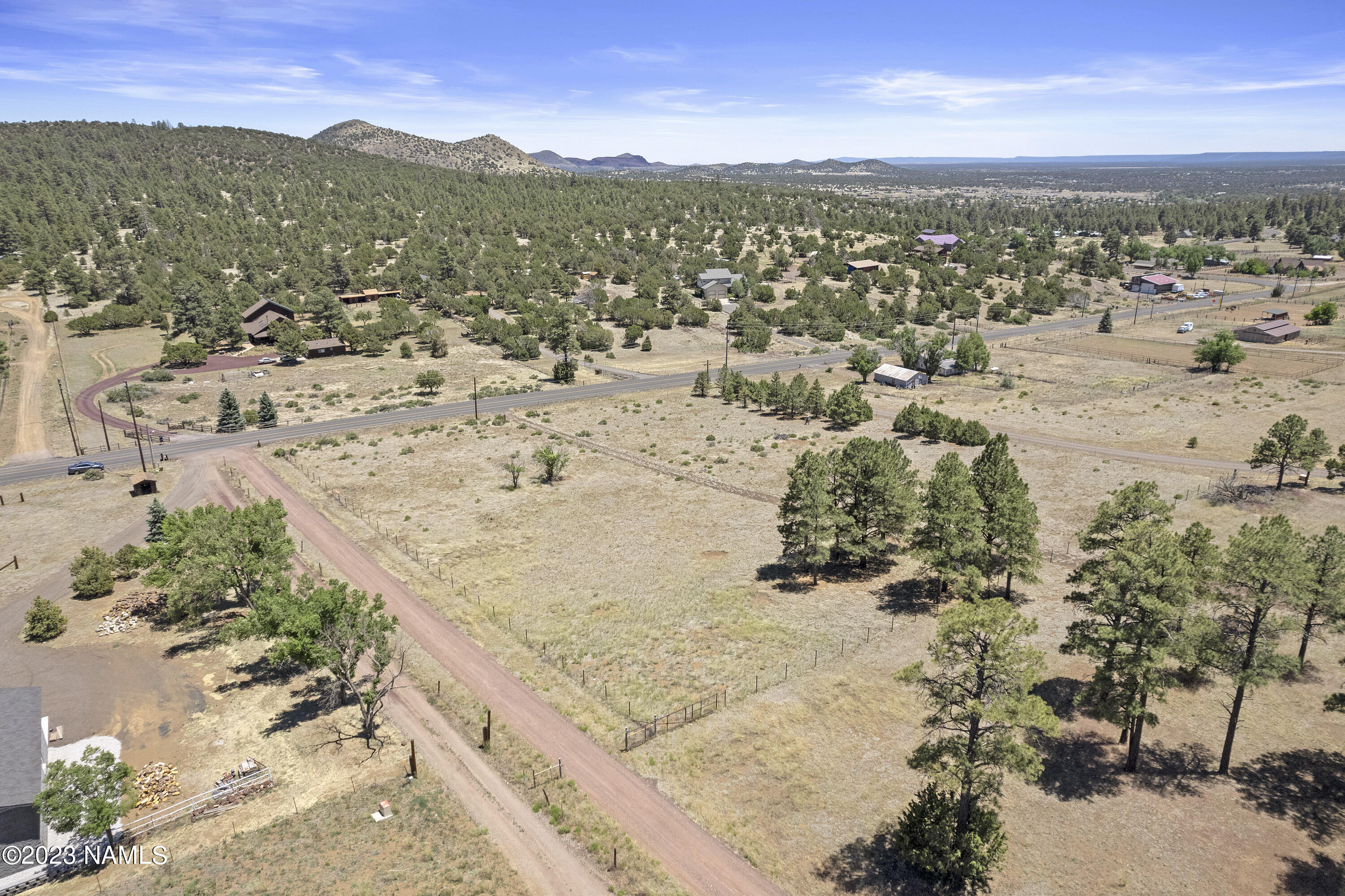 8596 Slayton Ranch Road Flagstaff, AZ 86004 - Photo 11 of 14 Views