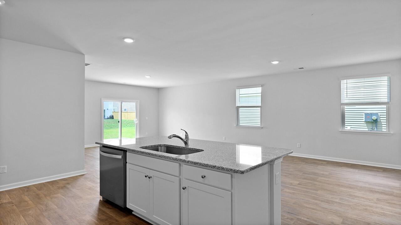 175 Bee Tree Boulevard Summerville, SC 29486 - Photo 17 of 36 12-web-or-mls-RU4A0035