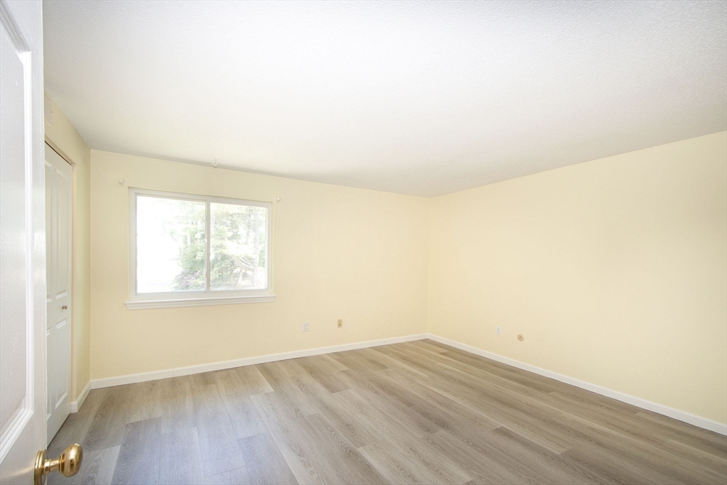 10 Beal's Cove Road, Unit C Hingham, MA 02043 - Photo 15 of 26