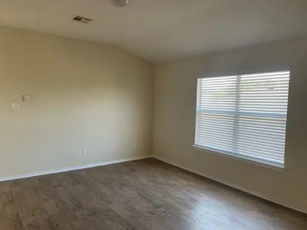 $2,575 | 2105 Fall Creek Drive, Leander, TX 78641