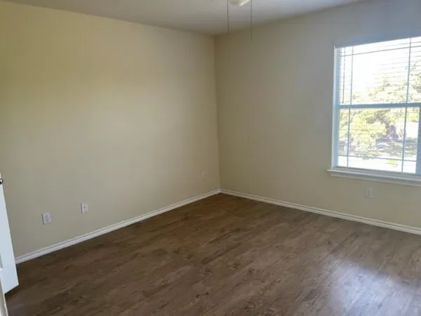 $2,575 | 2105 Fall Creek Drive, Leander, TX 78641