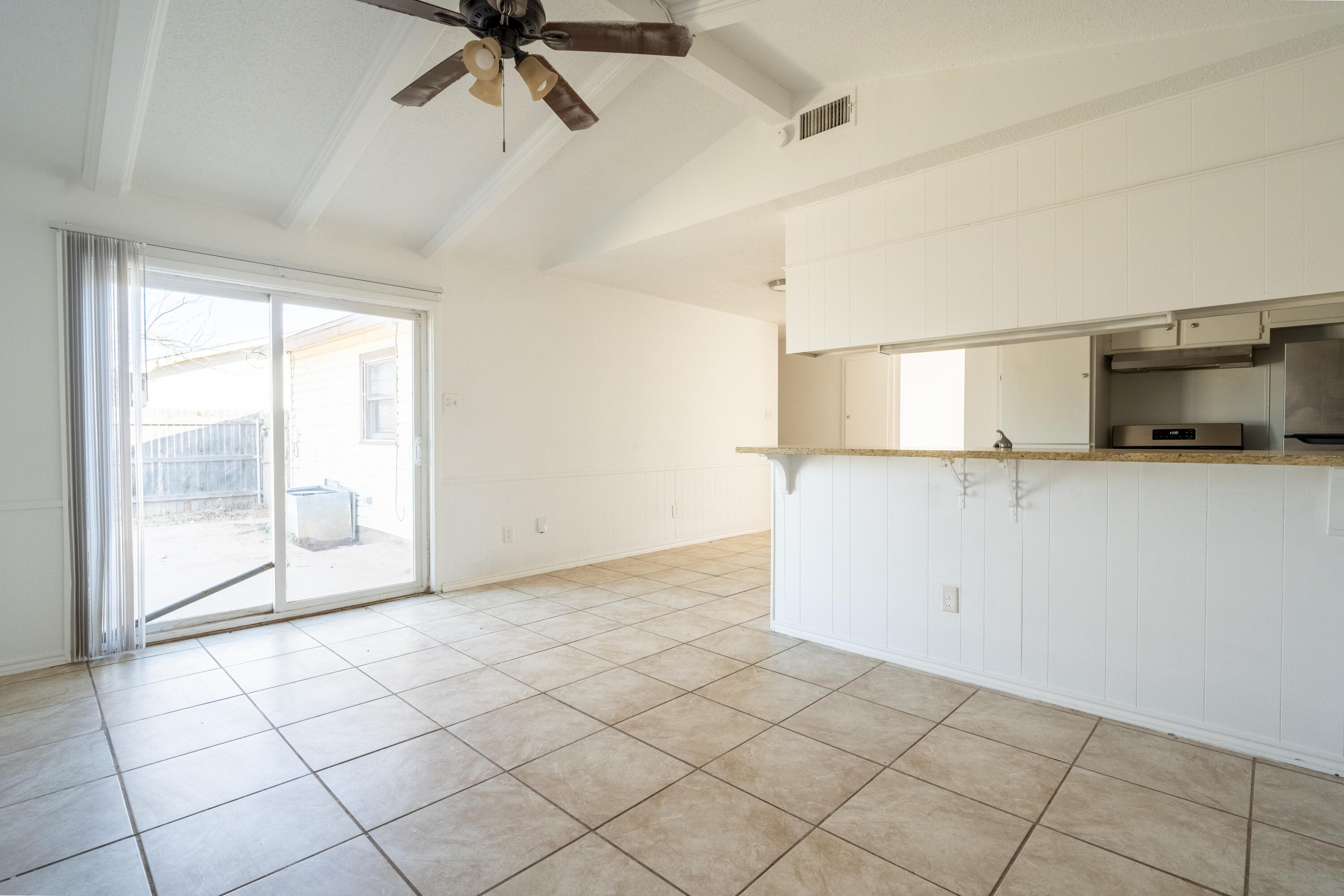 1916 71st Street Lubbock, TX 79412 - Photo 4 of 14 DSC05629-HDR