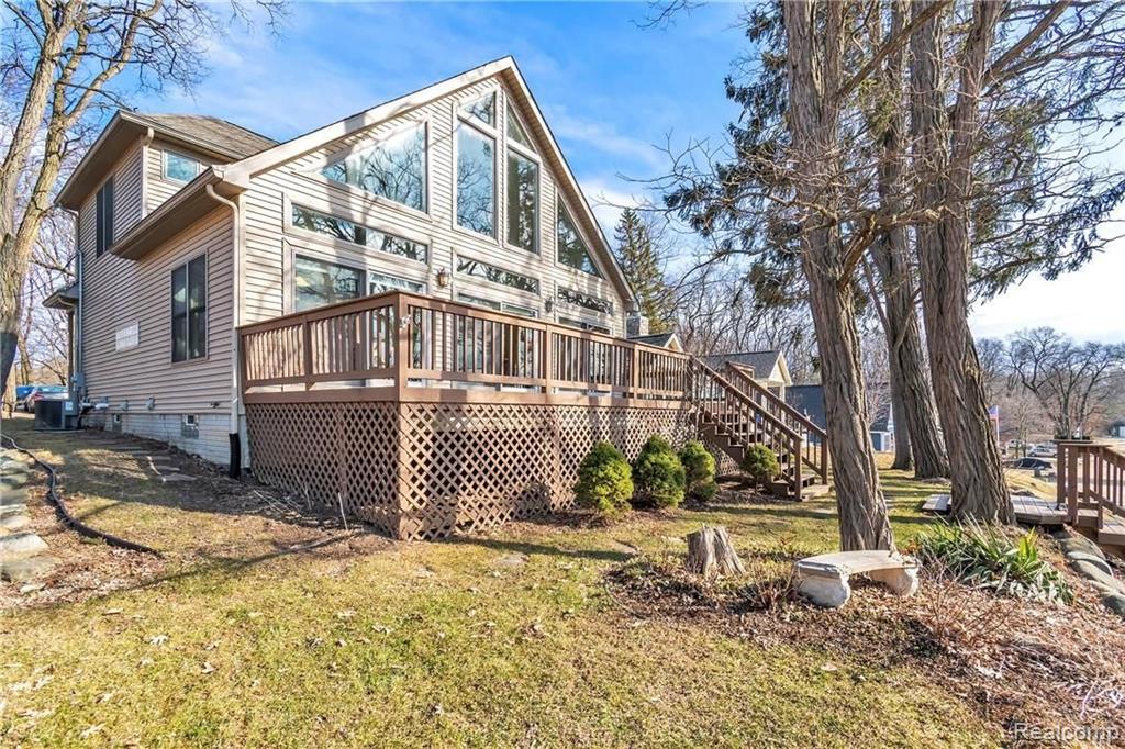 16029 Murray Road Byron, MI 48418 - Photo 4 of 43