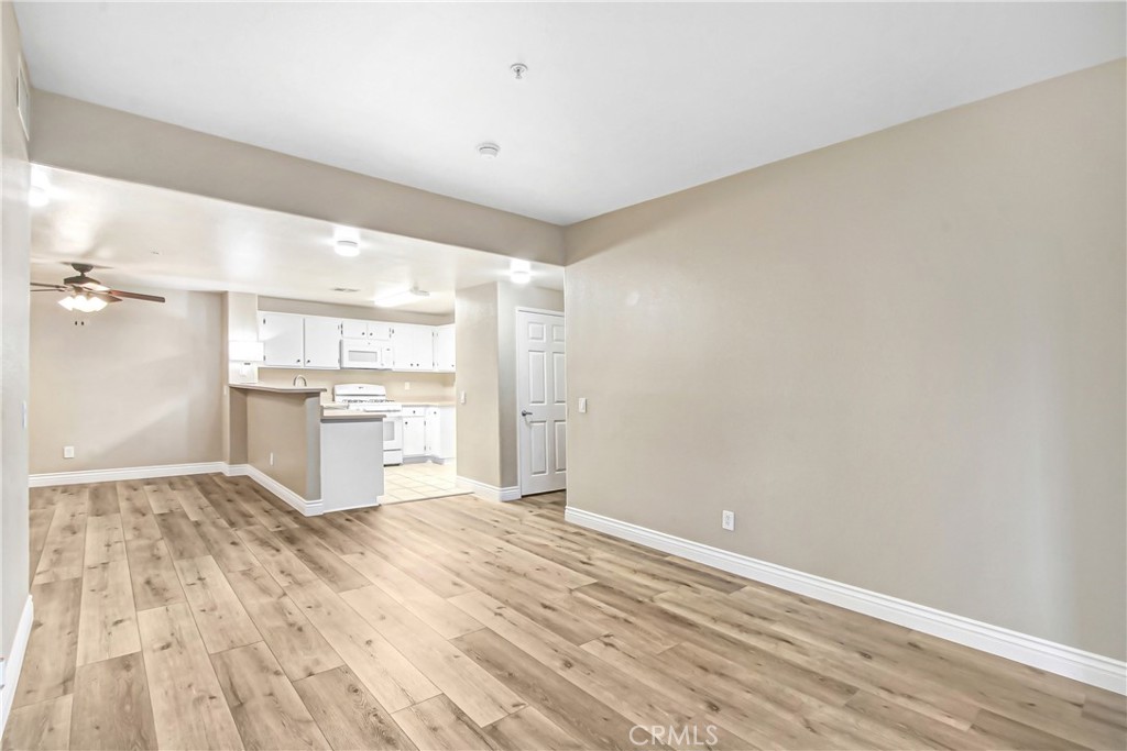 31271 Taylor Temecula, CA 92592 - Photo 8 of 24