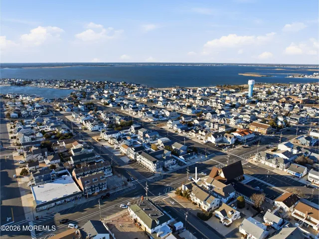 $1,049,000 | 1807 Grand Central Avenue, Unit 2, Lavallette, NJ 08735