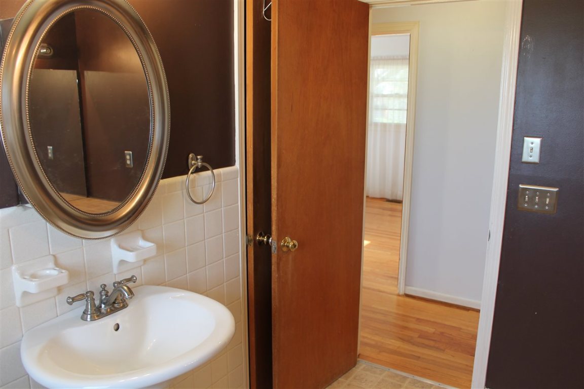 110 Donhill Road Anderson, SC 29625 - Photo 26 of 36