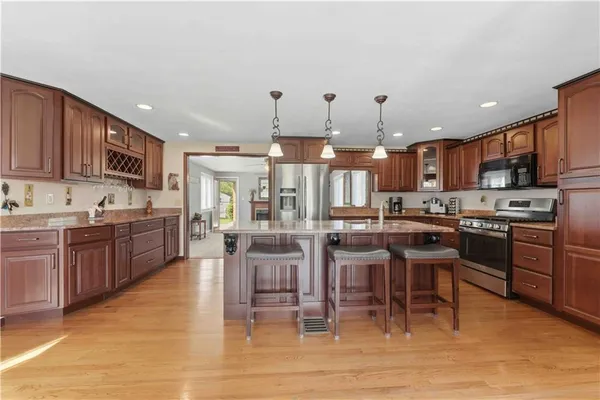 $275,000 | 109 Shadeland Drive, Beaver, PA 15009