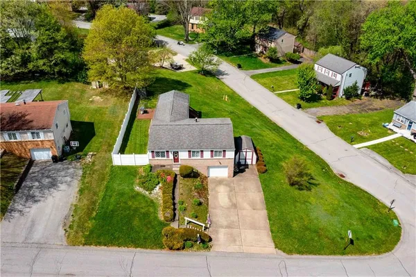 $275,000 | 109 Shadeland Drive, Beaver, PA 15009