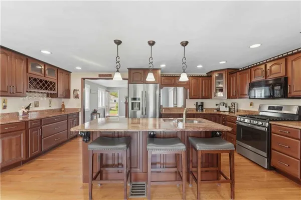 $275,000 | 109 Shadeland Drive, Beaver, PA 15009