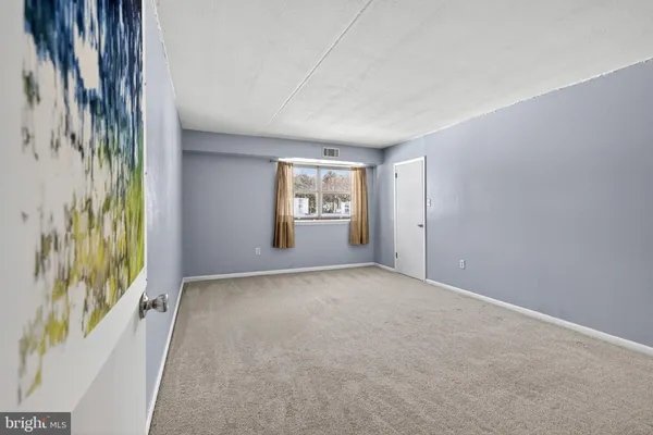 $1,375 | 64 Welsh Tract Road, Unit C305, Newark, DE 19713
