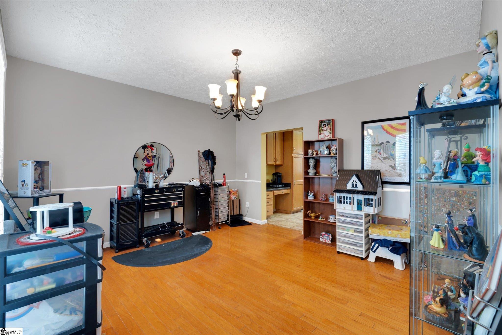 104 Pleasant Woods Road Piedmont, SC 29673 - Photo 5 of 28 Gallery Image 5