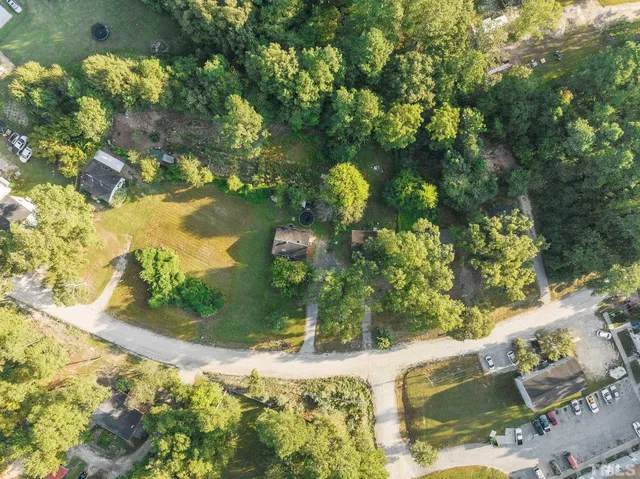 a house view with a outdoor space
