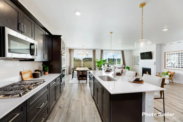$598,400 | 15098 Irisation Avenue, Caldwell, ID 83607