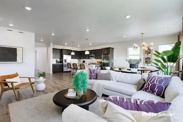 $598,400 | 15098 Irisation Avenue, Caldwell, ID 83607