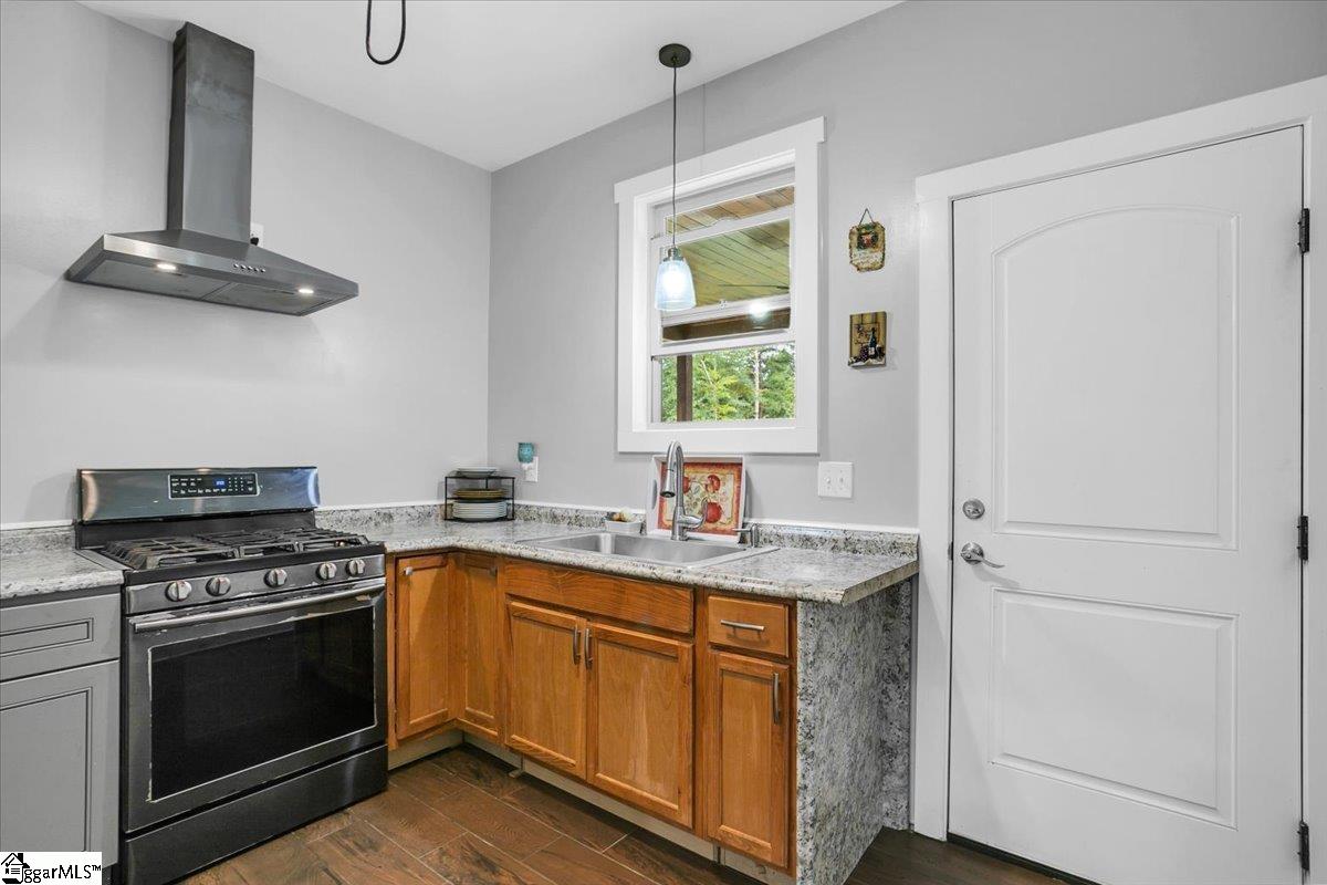 343 Fairview Church Road Fountain Inn, SC 29644 - Photo 11 of 46