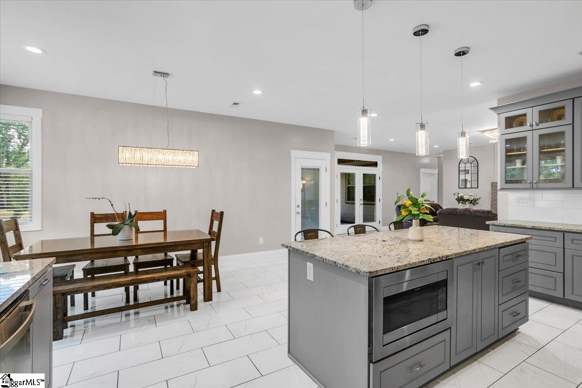 343 Fairview Church Road Fountain Inn, SC 29644 - Photo 8 of 46