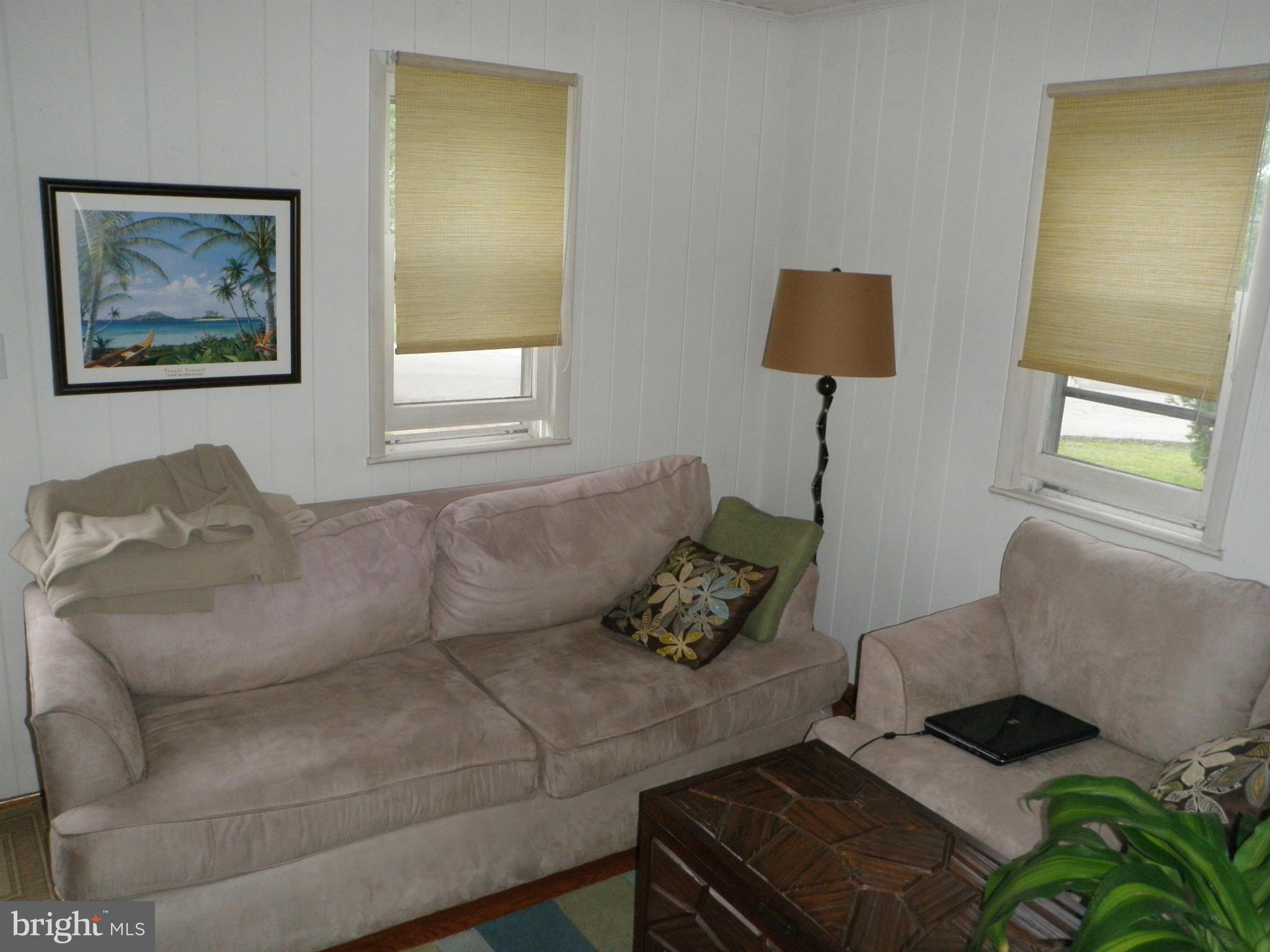 126 Cecil Road Pasadena, MD 21122 - Photo 25 of 30 Family Room (second house)
