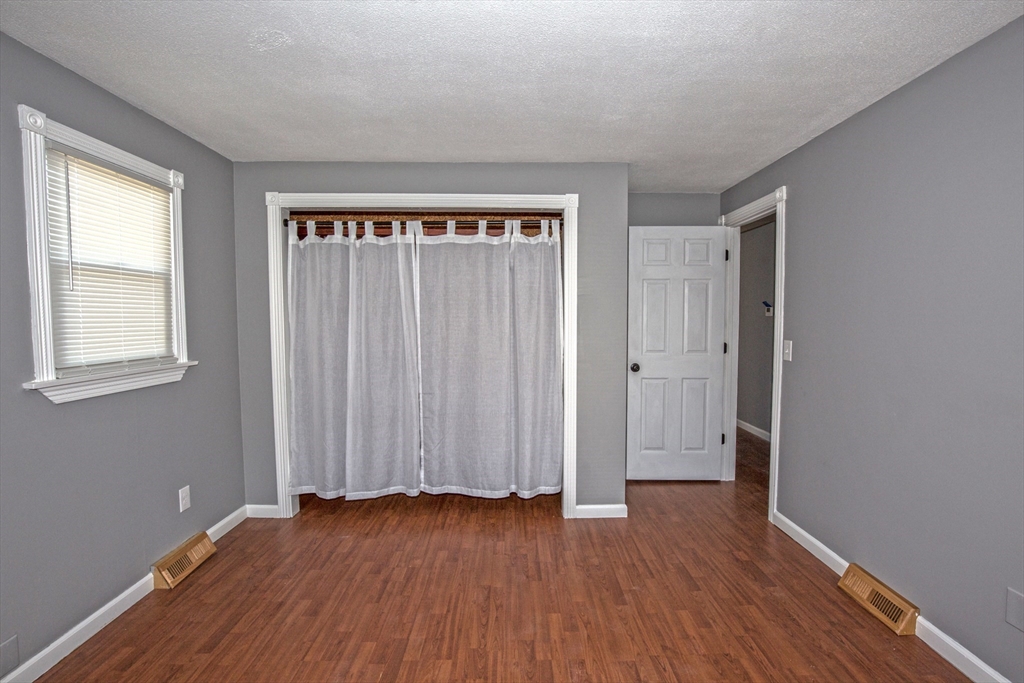 90 Teakwood Road Springfield, MA 01128 - Photo 16 of 39