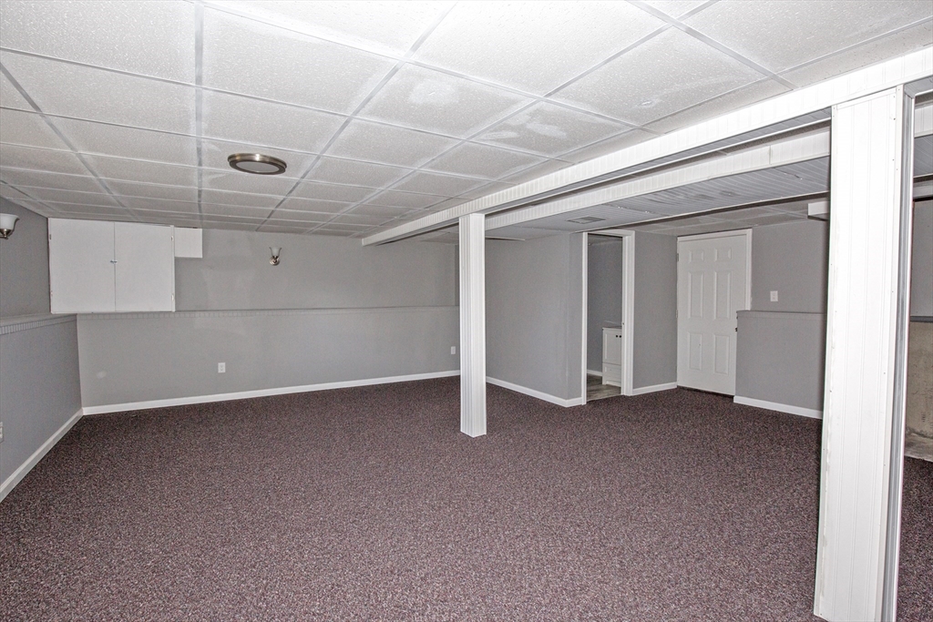 90 Teakwood Road Springfield, MA 01128 - Photo 27 of 39