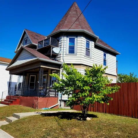 2215 Adams Street, Two Rivers, WI 54241