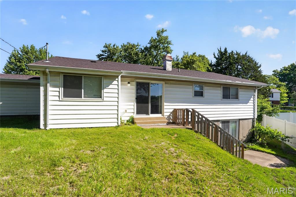 11874 Beckett Fall Road Florissant, MO 63033 - Photo 5 of 34