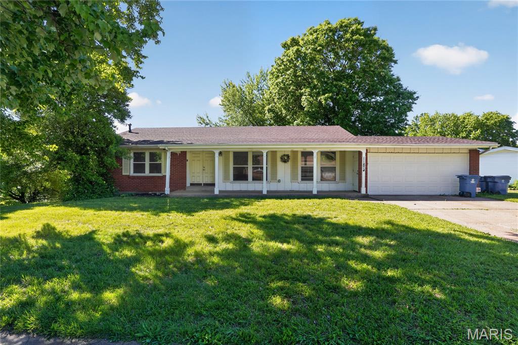 11874 Beckett Fall Road Florissant, MO 63033 - Photo 6 of 34